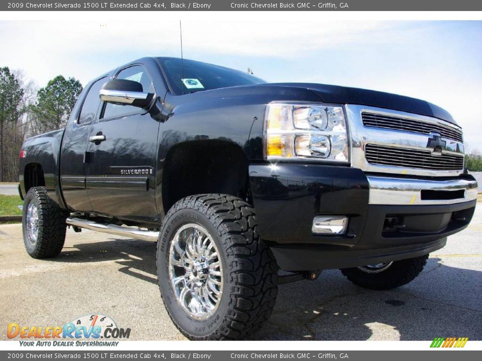 2009 Chevrolet Silverado 1500 LT Extended Cab 4x4 Black / Ebony Photo #4