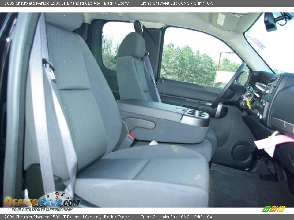 2009 Chevrolet Silverado 1500 LT Extended Cab 4x4 Black / Ebony Photo #14