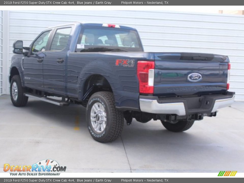 2019 Ford F250 Super Duty STX Crew Cab 4x4 Blue Jeans / Earth Gray Photo #6