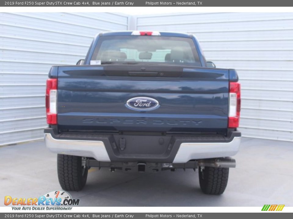 2019 Ford F250 Super Duty STX Crew Cab 4x4 Blue Jeans / Earth Gray Photo #7