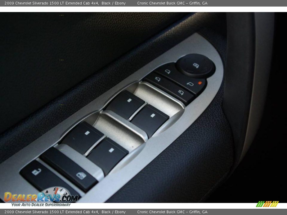 2009 Chevrolet Silverado 1500 LT Extended Cab 4x4 Black / Ebony Photo #26
