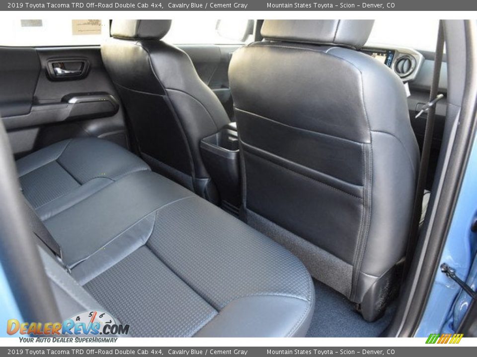 2019 Toyota Tacoma TRD Off-Road Double Cab 4x4 Cavalry Blue / Cement Gray Photo #17