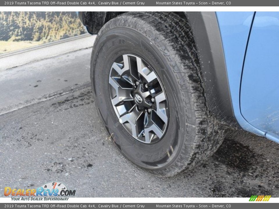 2019 Toyota Tacoma TRD Off-Road Double Cab 4x4 Cavalry Blue / Cement Gray Photo #32