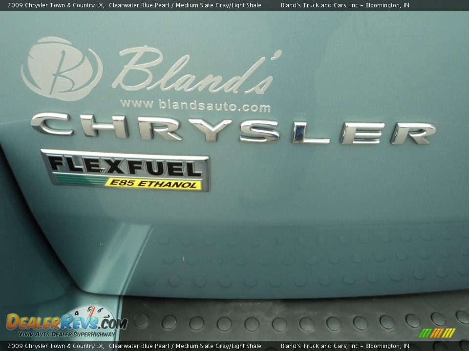 2009 Chrysler Town & Country LX Clearwater Blue Pearl / Medium Slate Gray/Light Shale Photo #23