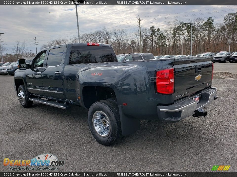 2019 Chevrolet Silverado 3500HD LTZ Crew Cab 4x4 Black / Jet Black Photo #4