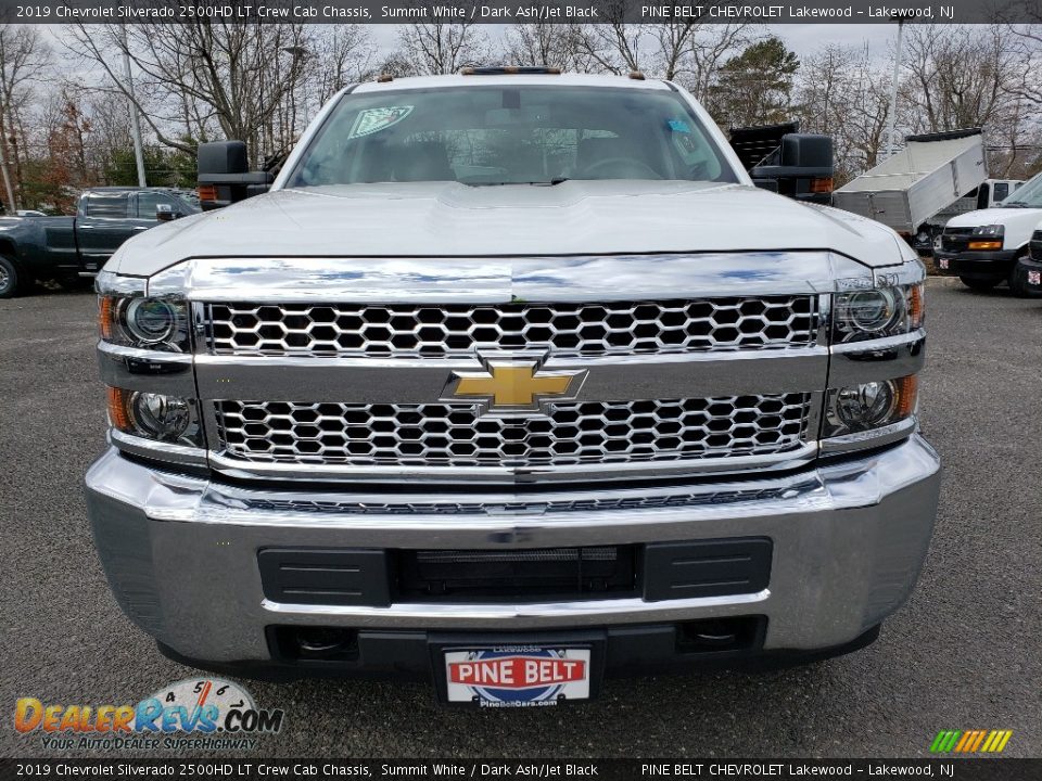2019 Chevrolet Silverado 2500HD LT Crew Cab Chassis Summit White / Dark Ash/Jet Black Photo #2