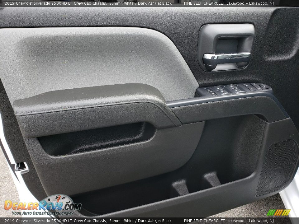 2019 Chevrolet Silverado 2500HD LT Crew Cab Chassis Summit White / Dark Ash/Jet Black Photo #8