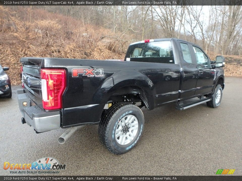 2019 Ford F250 Super Duty XLT SuperCab 4x4 Agate Black / Earth Gray Photo #3