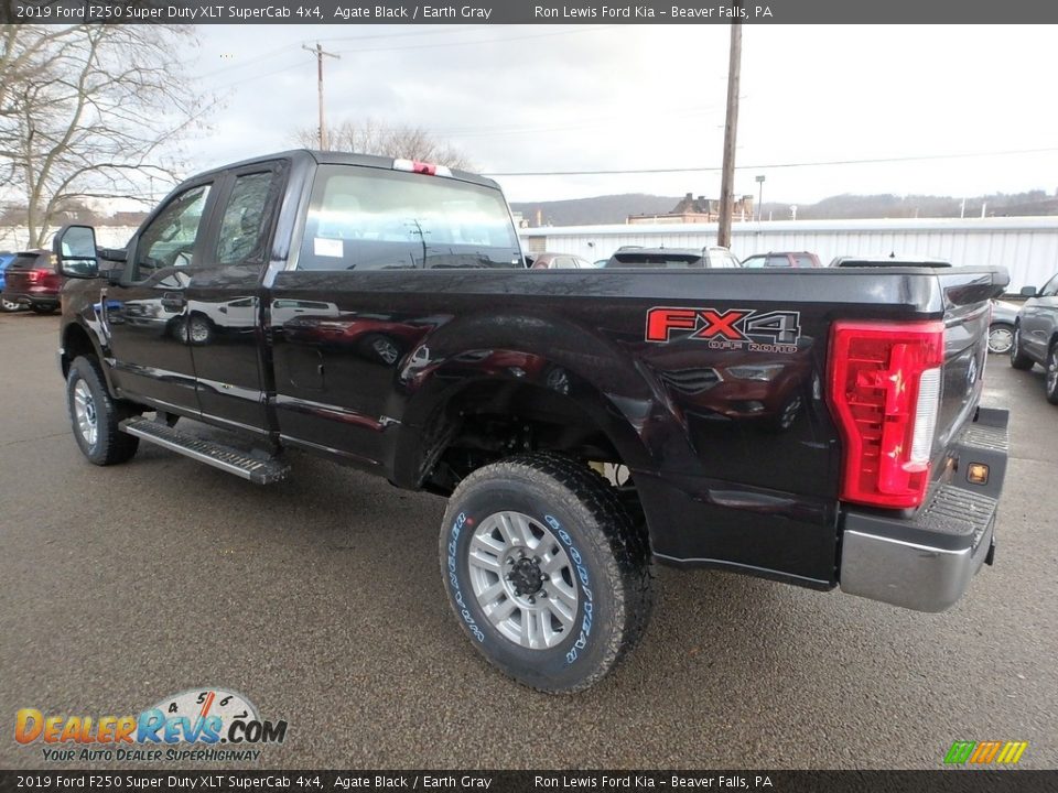 2019 Ford F250 Super Duty XLT SuperCab 4x4 Agate Black / Earth Gray Photo #5