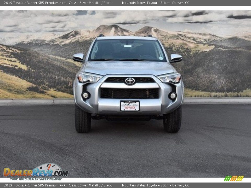 2019 Toyota 4Runner SR5 Premium 4x4 Classic Silver Metallic / Black Photo #2