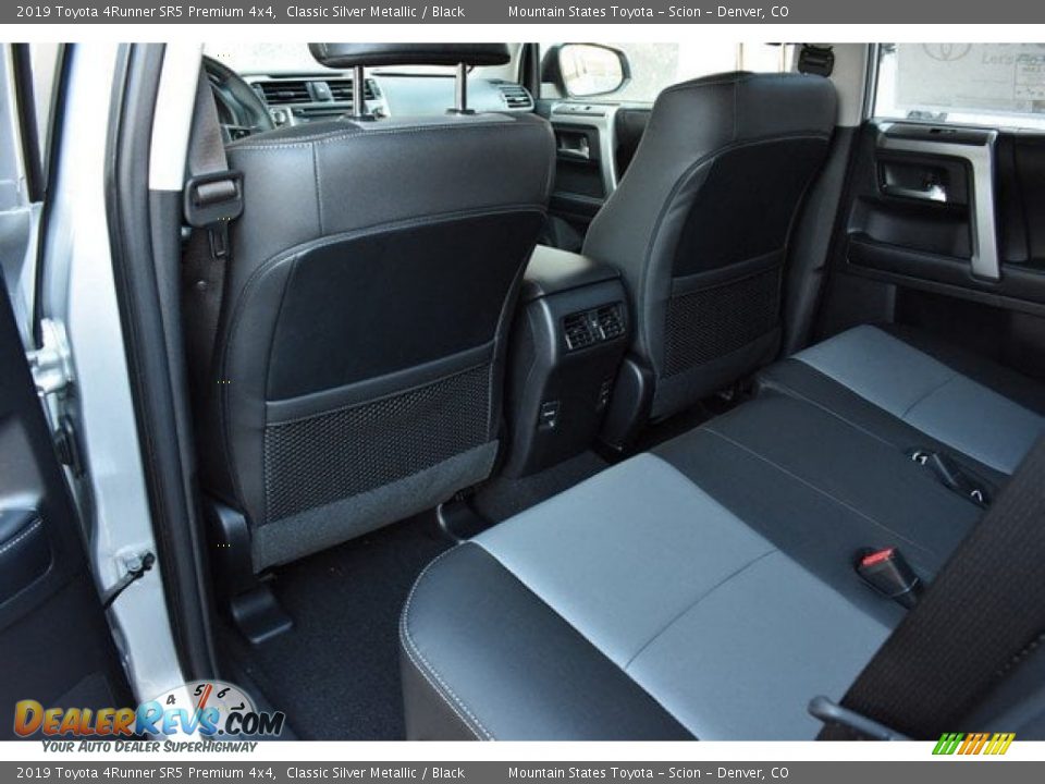 2019 Toyota 4Runner SR5 Premium 4x4 Classic Silver Metallic / Black Photo #14