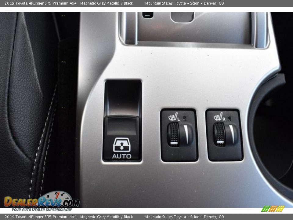 2019 Toyota 4Runner SR5 Premium 4x4 Magnetic Gray Metallic / Black Photo #32