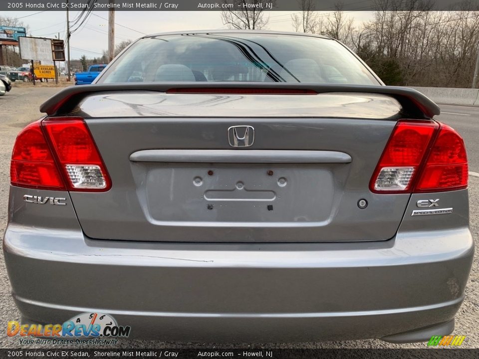 2005 Honda Civic EX Sedan Shoreline Mist Metallic / Gray Photo #4