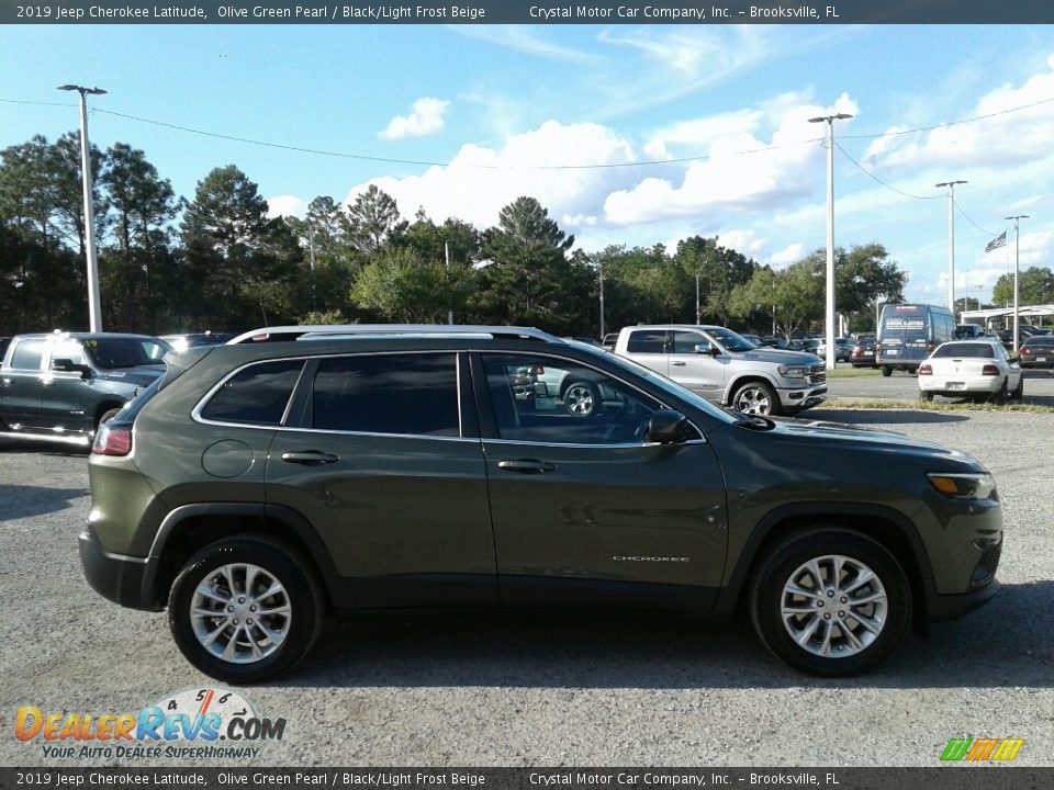 2019 Jeep Cherokee Latitude Olive Green Pearl / Black/Light Frost Beige Photo #6