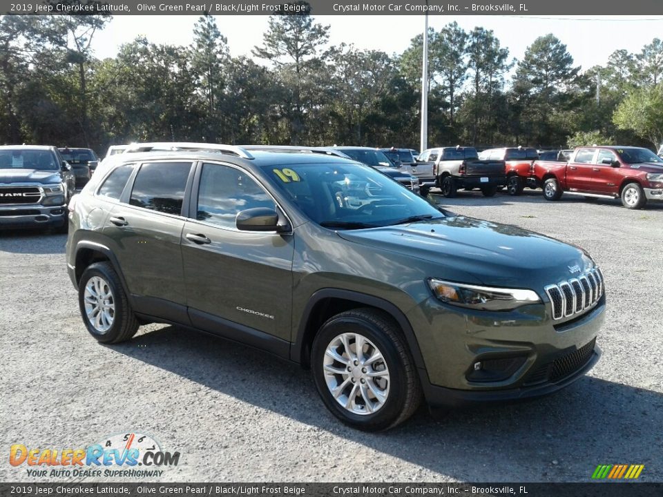 2019 Jeep Cherokee Latitude Olive Green Pearl / Black/Light Frost Beige Photo #7