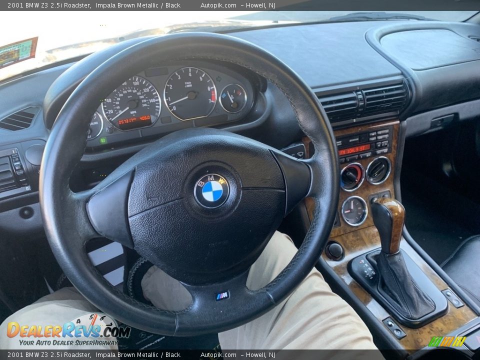 2001 BMW Z3 2.5i Roadster Impala Brown Metallic / Black Photo #17
