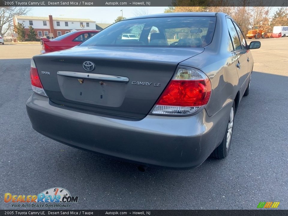 2005 Toyota Camry LE Desert Sand Mica / Taupe Photo #7