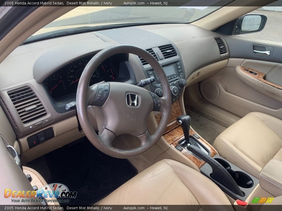 2005 Honda Accord Hybrid Sedan Desert Mist Metallic / Ivory Photo #12