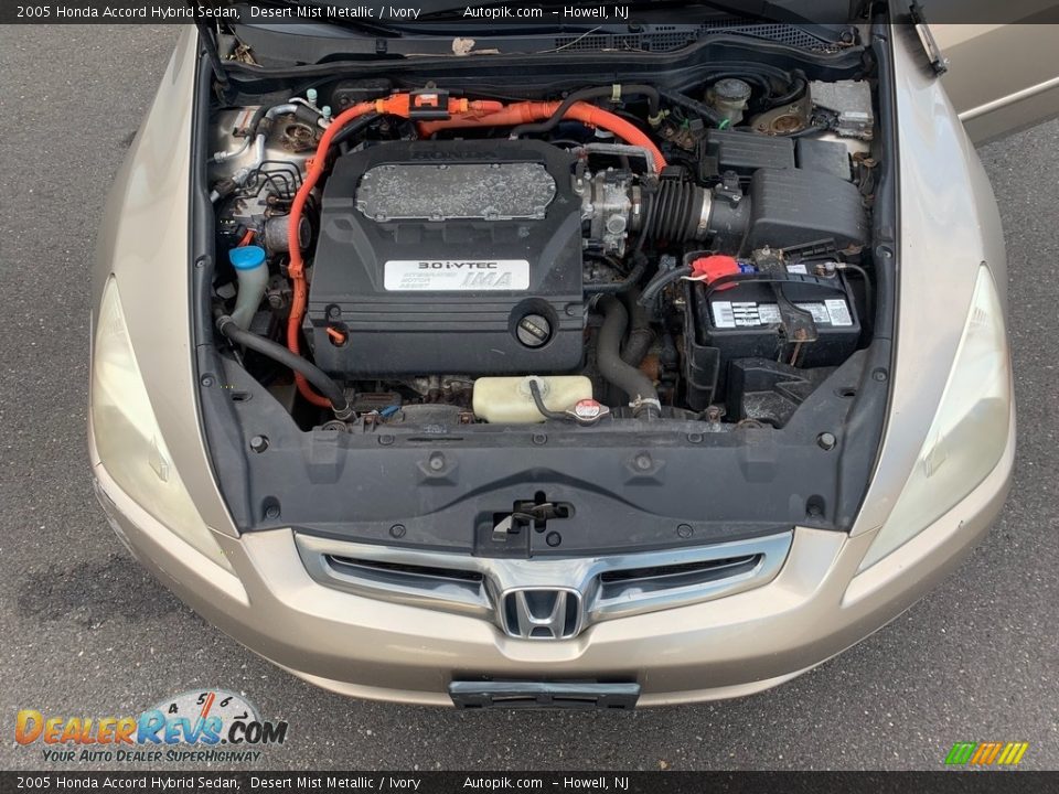 2005 Honda Accord Hybrid Sedan Desert Mist Metallic / Ivory Photo #22