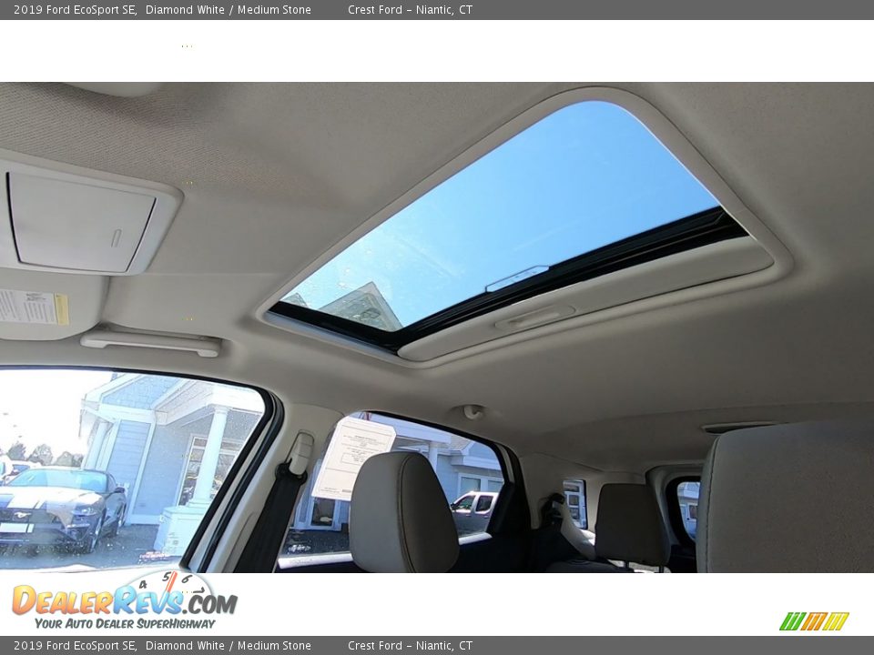2019 Ford EcoSport SE Diamond White / Medium Stone Photo #18