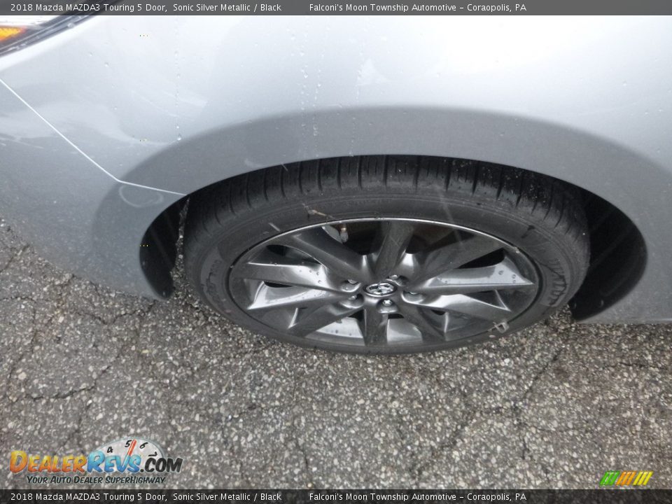 2018 Mazda MAZDA3 Touring 5 Door Sonic Silver Metallic / Black Photo #7