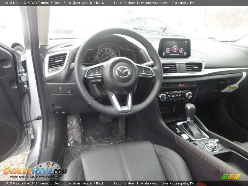 2018 Mazda MAZDA3 Touring 5 Door Sonic Silver Metallic / Black Photo #10