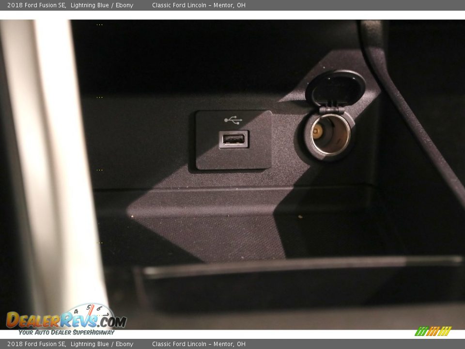 2018 Ford Fusion SE Lightning Blue / Ebony Photo #12