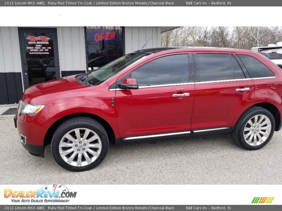2013 Lincoln MKX AWD Ruby Red Tinted Tri-Coat / Limited Edition Bronze Metallic/Charcoal Black Photo #2
