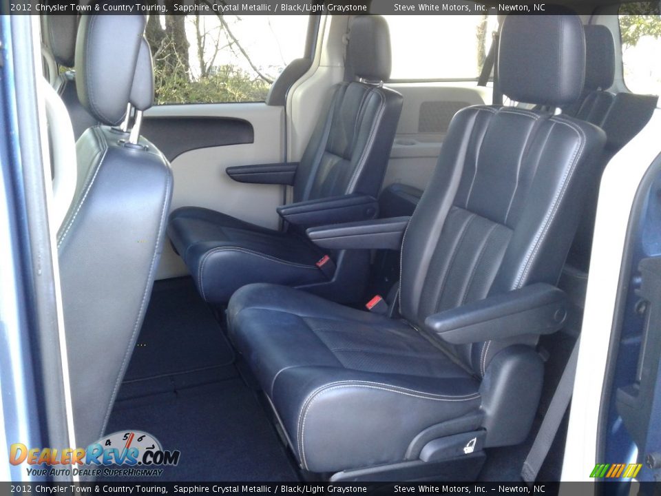 2012 Chrysler Town & Country Touring Sapphire Crystal Metallic / Black/Light Graystone Photo #11