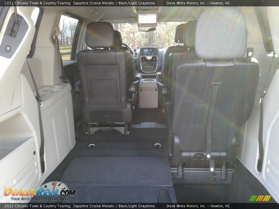 2012 Chrysler Town & Country Touring Sapphire Crystal Metallic / Black/Light Graystone Photo #15