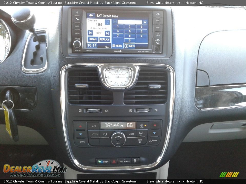 2012 Chrysler Town & Country Touring Sapphire Crystal Metallic / Black/Light Graystone Photo #24