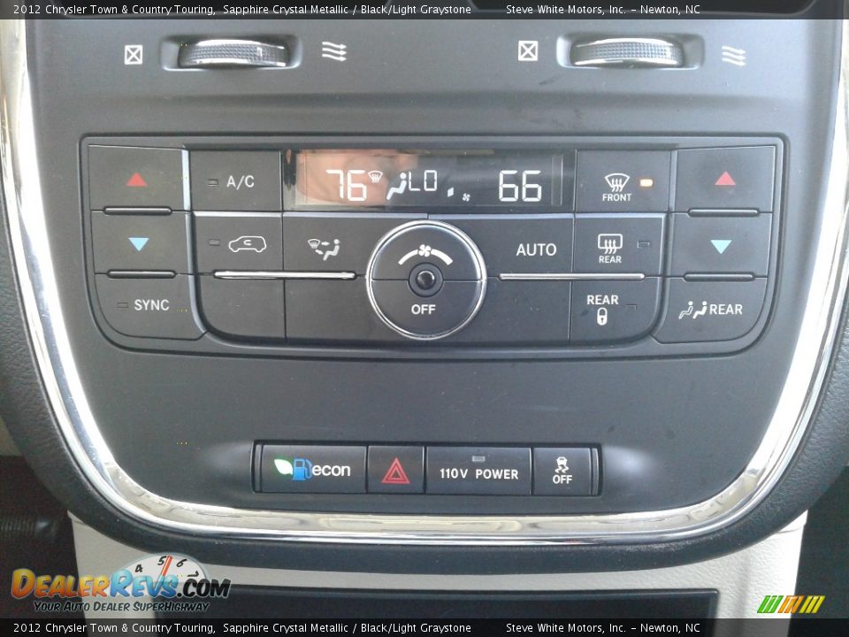 2012 Chrysler Town & Country Touring Sapphire Crystal Metallic / Black/Light Graystone Photo #28