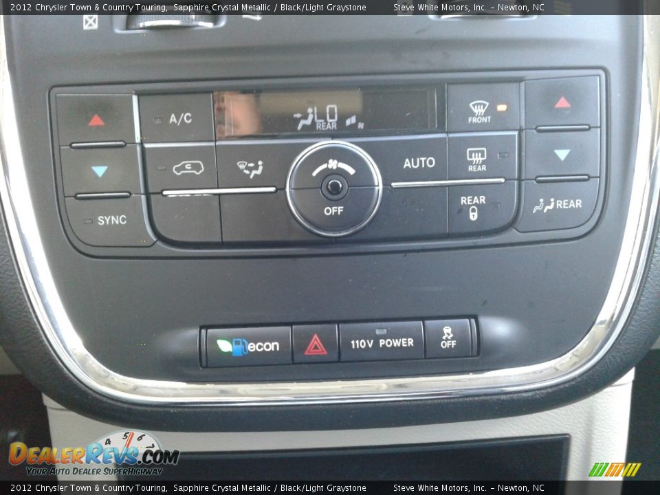 2012 Chrysler Town & Country Touring Sapphire Crystal Metallic / Black/Light Graystone Photo #29