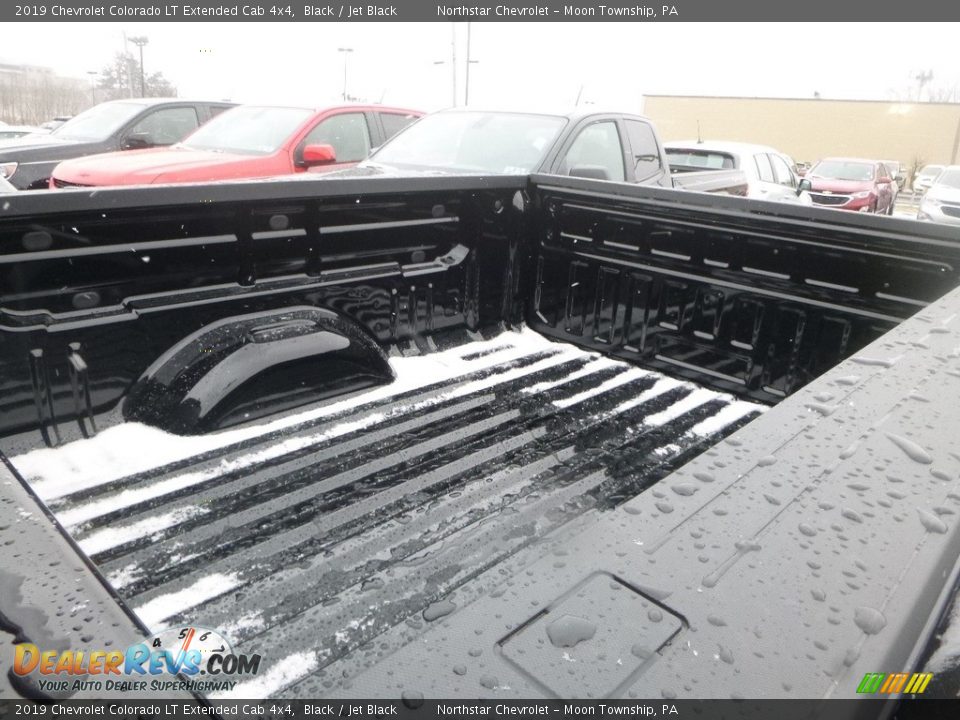 2019 Chevrolet Colorado LT Extended Cab 4x4 Black / Jet Black Photo #2