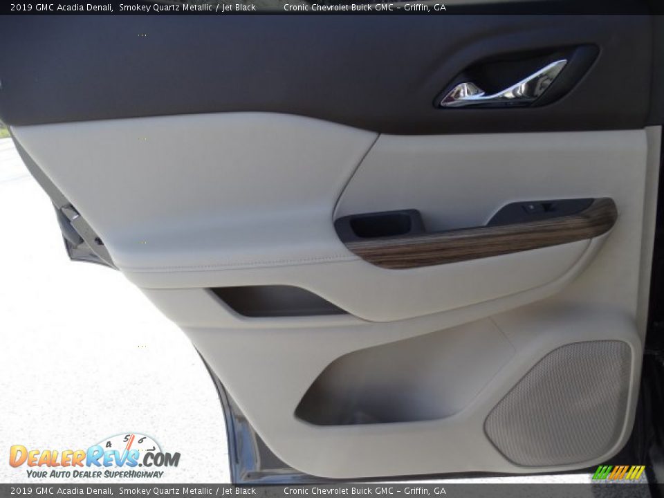 2019 GMC Acadia Denali Smokey Quartz Metallic / Jet Black Photo #23
