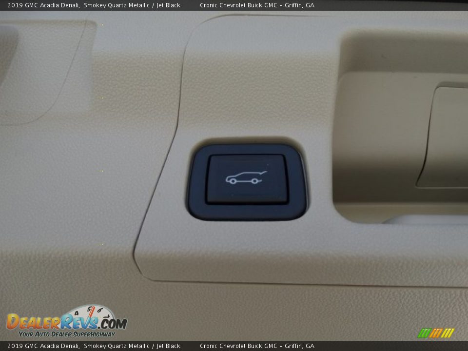2019 GMC Acadia Denali Smokey Quartz Metallic / Jet Black Photo #31