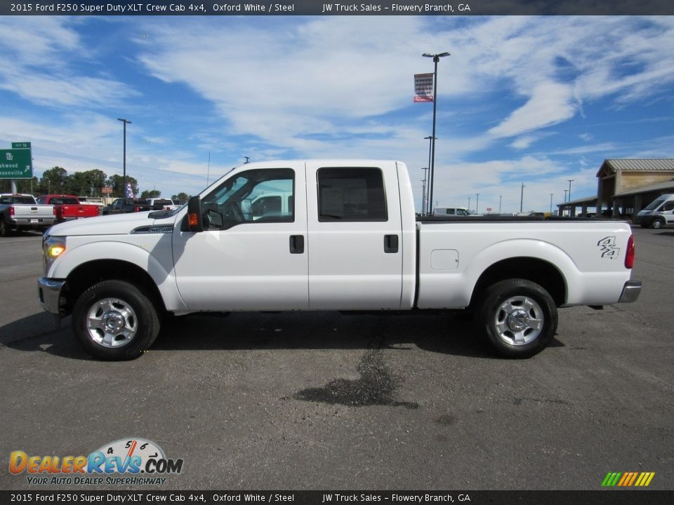 2015 Ford F250 Super Duty XLT Crew Cab 4x4 Oxford White / Steel Photo #2