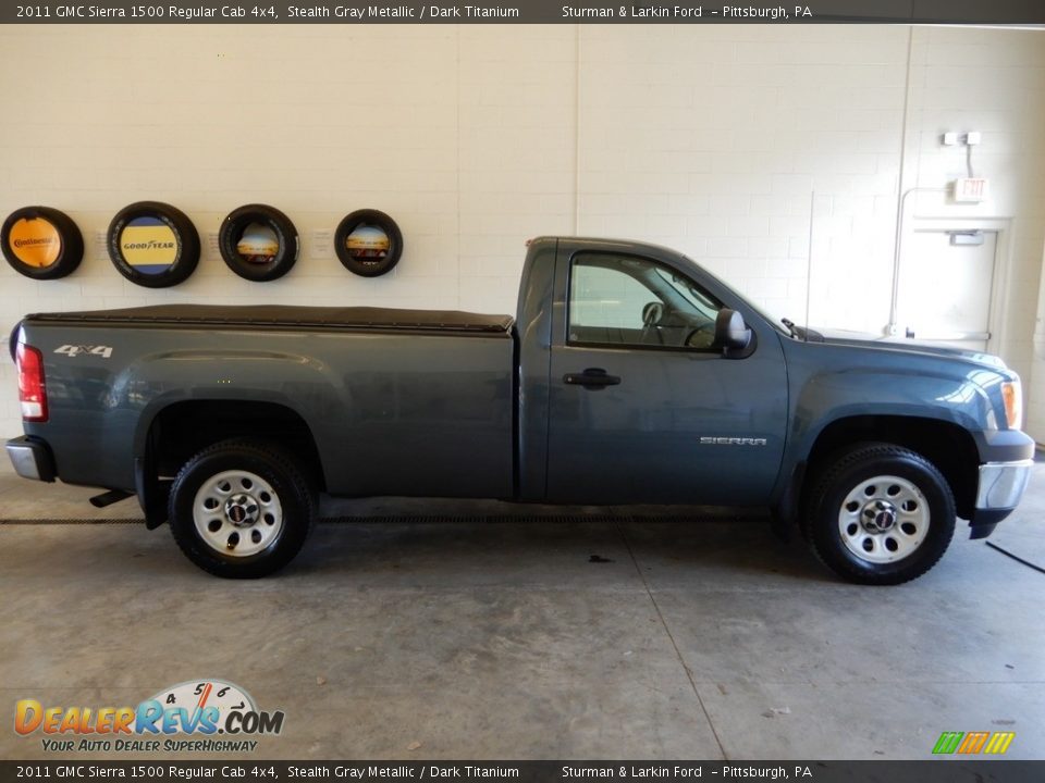 2011 GMC Sierra 1500 Regular Cab 4x4 Stealth Gray Metallic / Dark Titanium Photo #2
