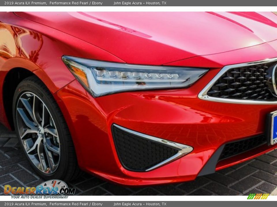 2019 Acura ILX Premium Performance Red Pearl / Ebony Photo #10