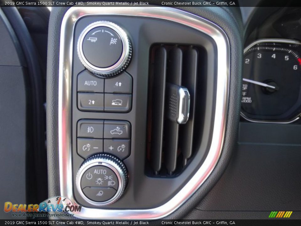 2019 GMC Sierra 1500 SLT Crew Cab 4WD Smokey Quartz Metallic / Jet Black Photo #17