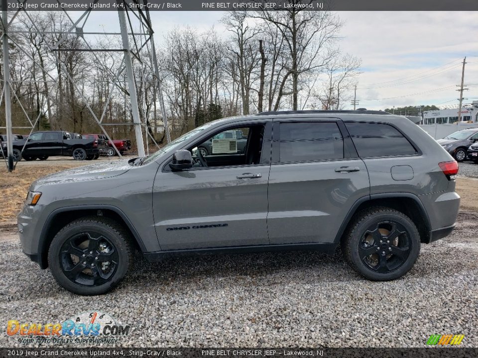 2019 Jeep Grand Cherokee Upland 4x4 Sting-Gray / Black Photo #3