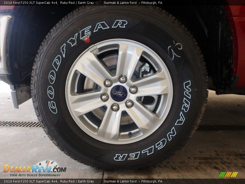 2019 Ford F150 XLT SuperCab 4x4 Ruby Red / Earth Gray Photo #5