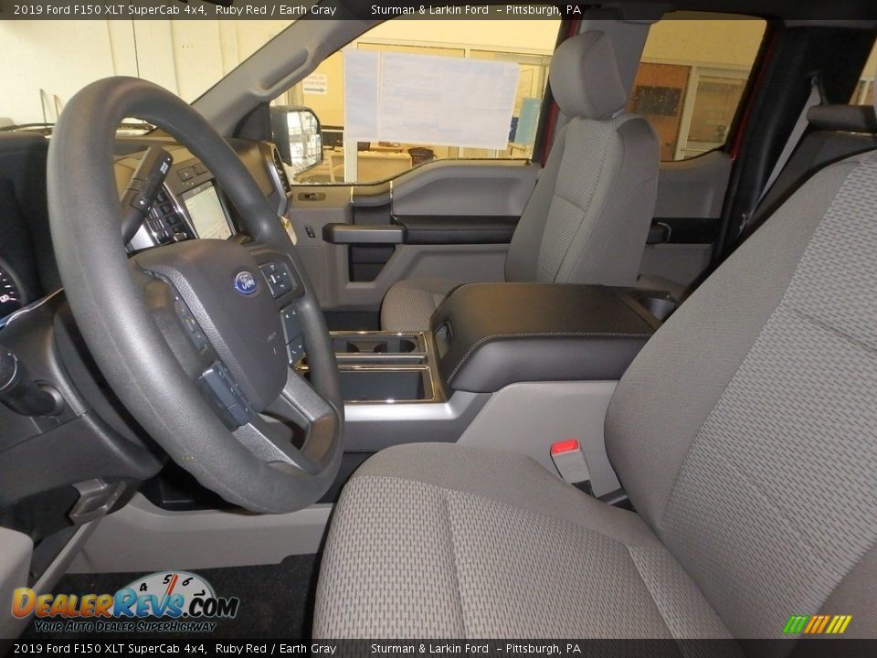 2019 Ford F150 XLT SuperCab 4x4 Ruby Red / Earth Gray Photo #6