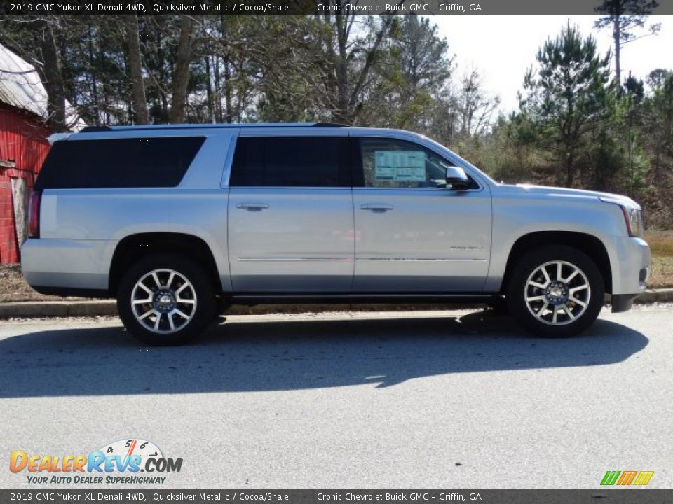 2019 GMC Yukon XL Denali 4WD Quicksilver Metallic / Cocoa/Shale Photo #2