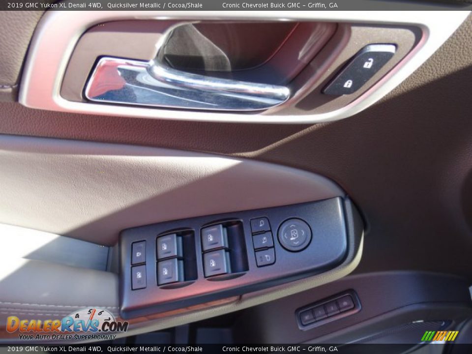 2019 GMC Yukon XL Denali 4WD Quicksilver Metallic / Cocoa/Shale Photo #12