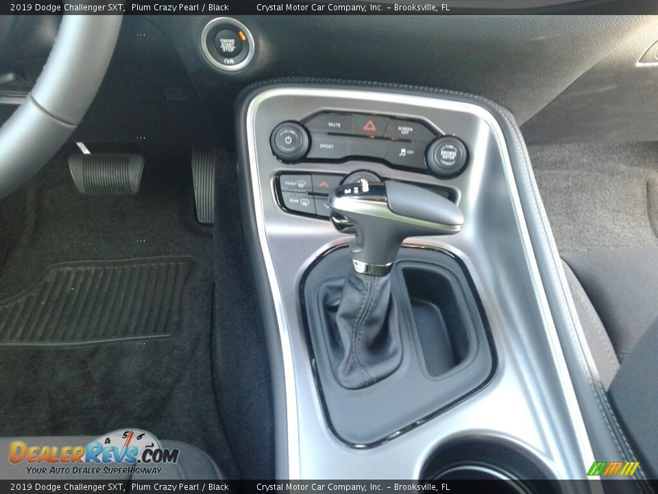 2019 Dodge Challenger SXT Plum Crazy Pearl / Black Photo #16