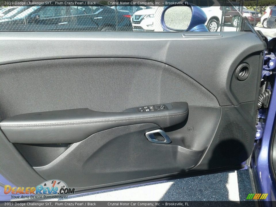 2019 Dodge Challenger SXT Plum Crazy Pearl / Black Photo #17