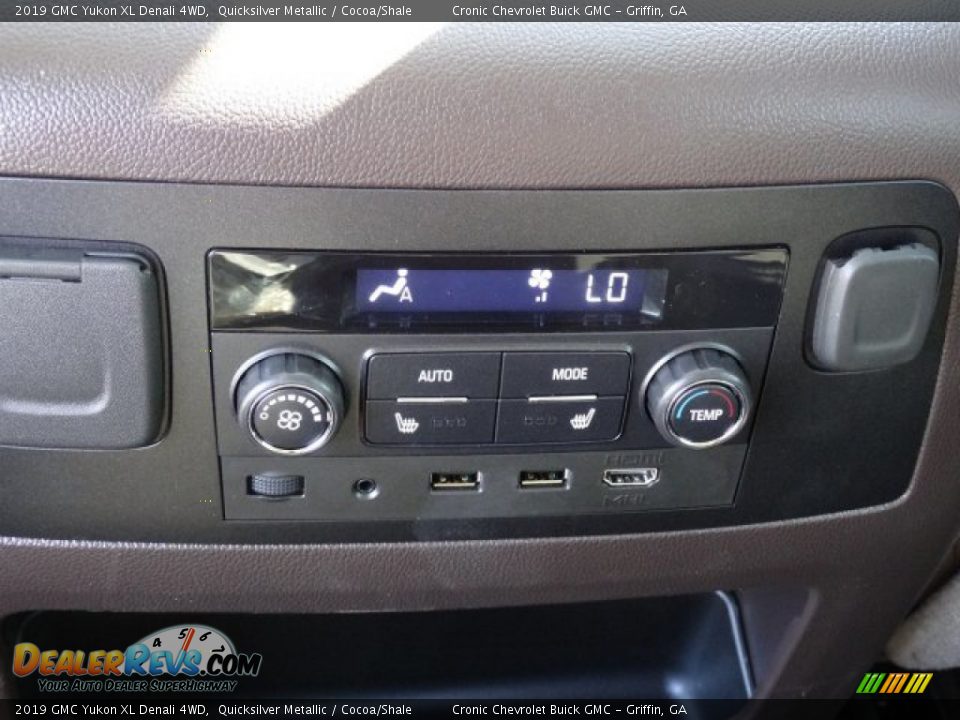 2019 GMC Yukon XL Denali 4WD Quicksilver Metallic / Cocoa/Shale Photo #31