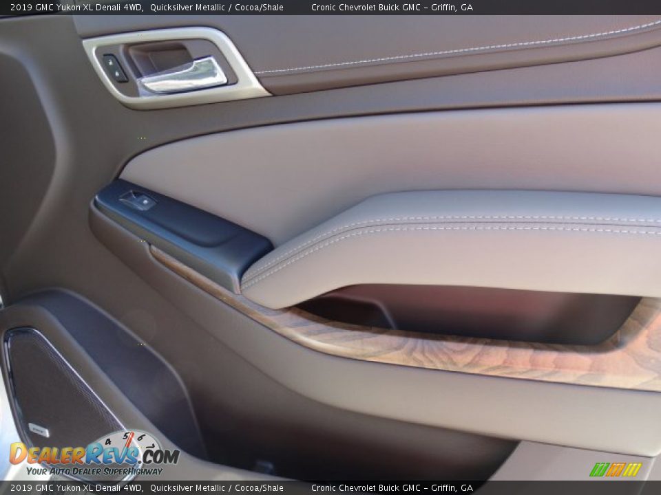 2019 GMC Yukon XL Denali 4WD Quicksilver Metallic / Cocoa/Shale Photo #33