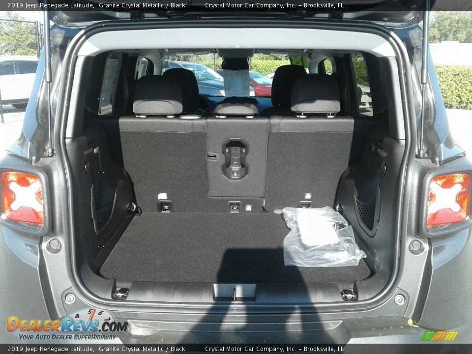 2019 Jeep Renegade Latitude Granite Crystal Metallic / Black Photo #19